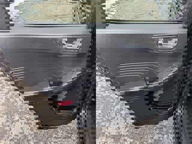 Certified 2021 Ford Escape SEL image 26