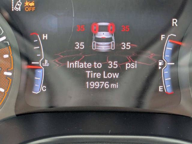 Used 2025 Jeep Compass Latitude AWD/4WD image 30