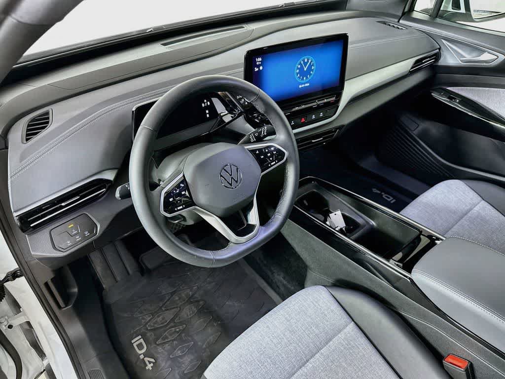 Used 2023 Volkswagen ID.4 Pro AWD/4WD image 2