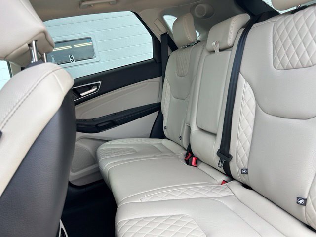 Certified 2024 Ford Edge Titanium w/ Titanium Elite Package AWD/4WD image 9