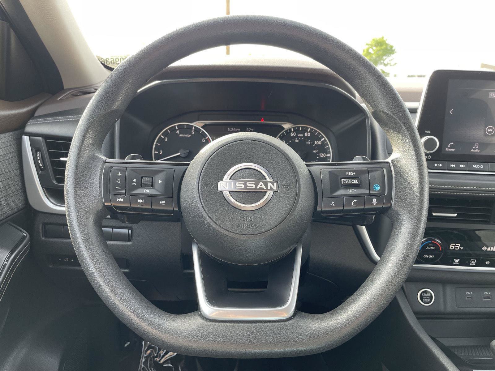 Used 2023 Nissan Rogue SV AWD/4WD image 12