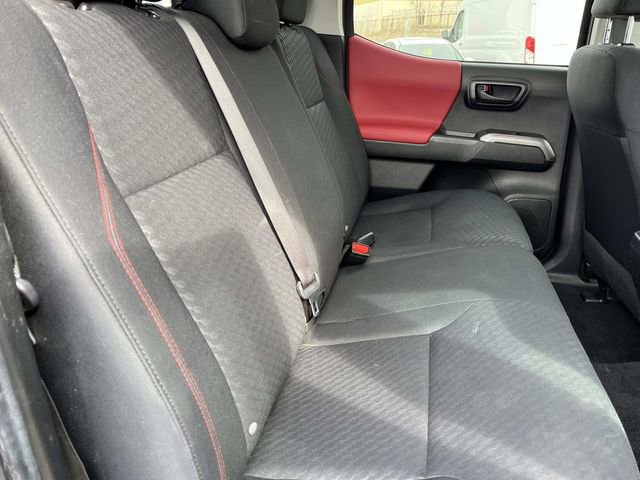 Used 2023 Toyota Tacoma SR5 w/ SR5 Appearance Package image 21