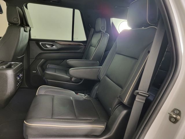 Used 2023 Chevrolet Tahoe Premier AWD/4WD image 16
