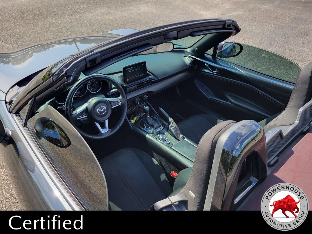 Used 2018 MAZDA MX-5 Miata Club RWD image 15