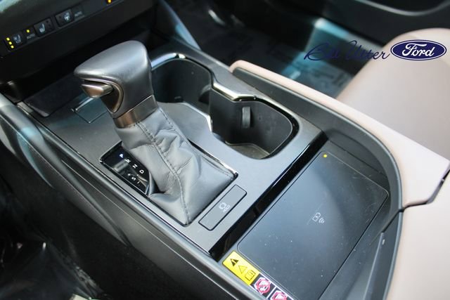 Used 2025 Lexus ES 350 w/ Premium Package FWD image 18