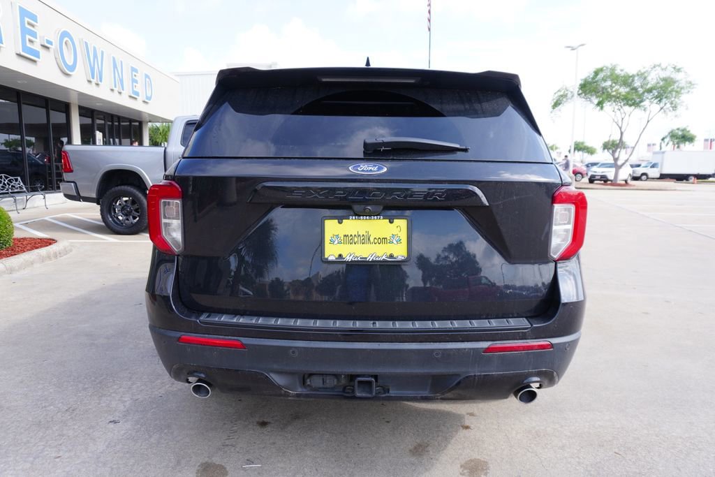 Certified 2023 Ford Explorer ST-Line w/ Class IV Trailer Tow Package RWD image 3