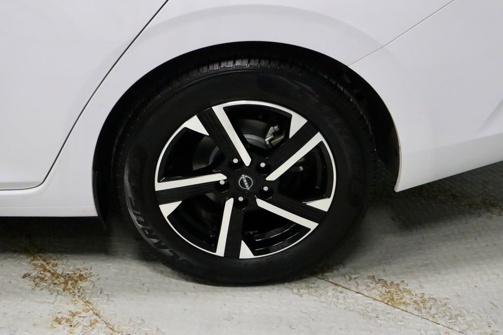 Used 2024 Nissan Sentra SV image 17