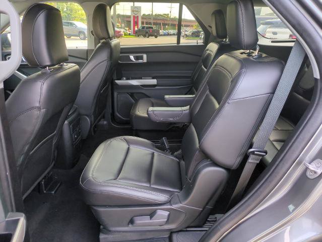 Certified 2023 Ford Explorer XLT w/ Equipment Group 202A AWD/4WD image 24
