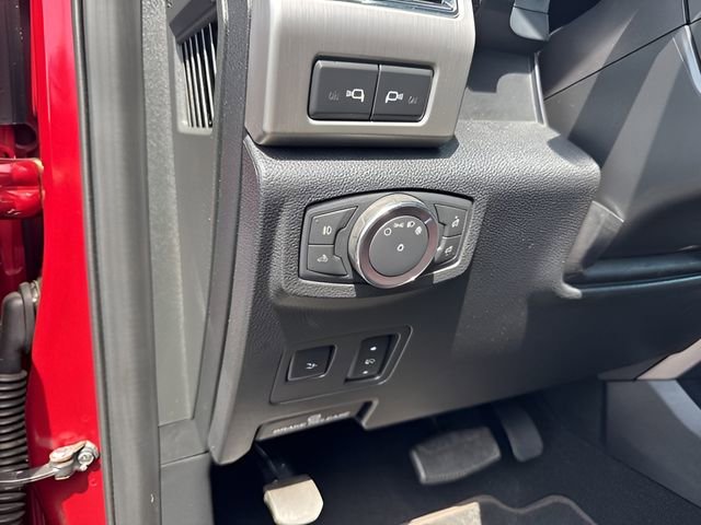 Certified 2019 Ford F350 Platinum w/ Platinum Ultimate Package AWD/4WD image 19