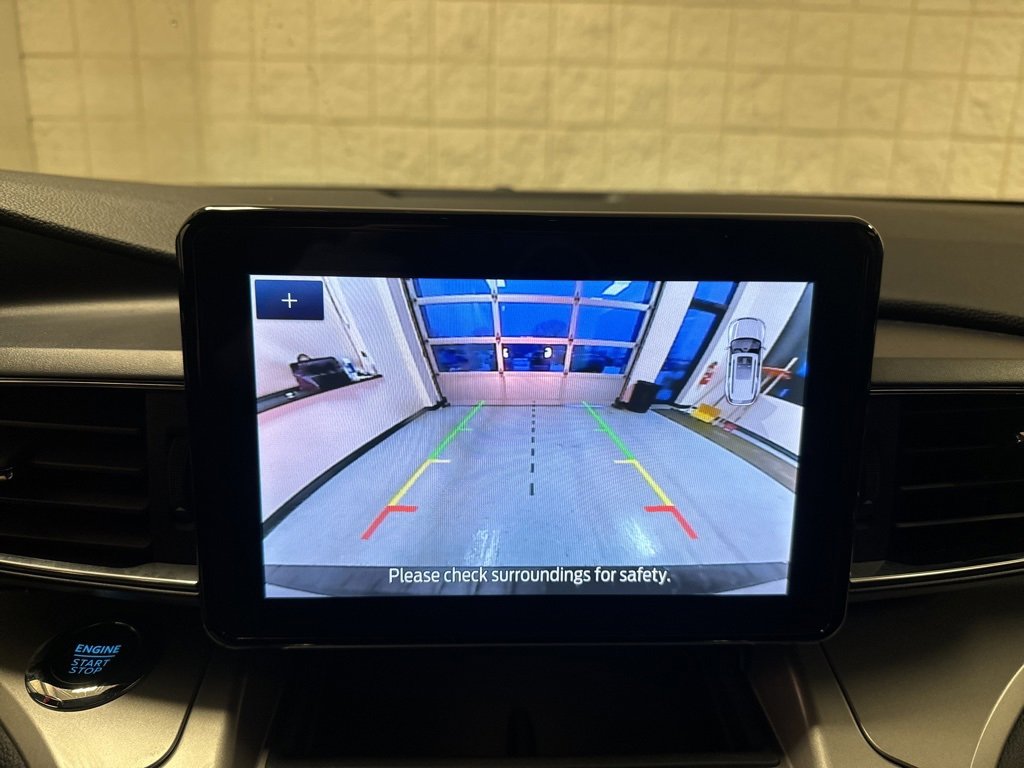 Certified 2022 Ford Explorer XLT w/ Equipment Group 202A image 12