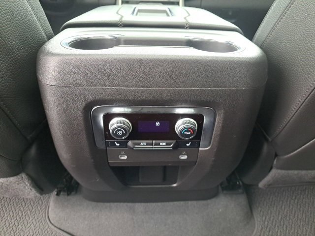 Used 2023 GMC Yukon Denali image 29