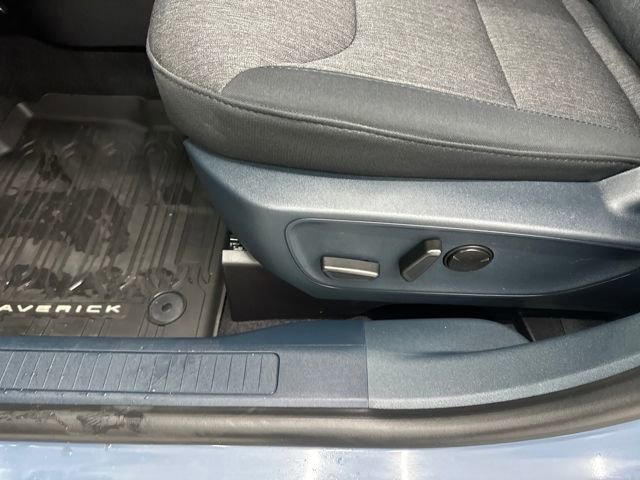 Certified 2025 Ford Maverick XLT w/ XLT Luxury Package image 37