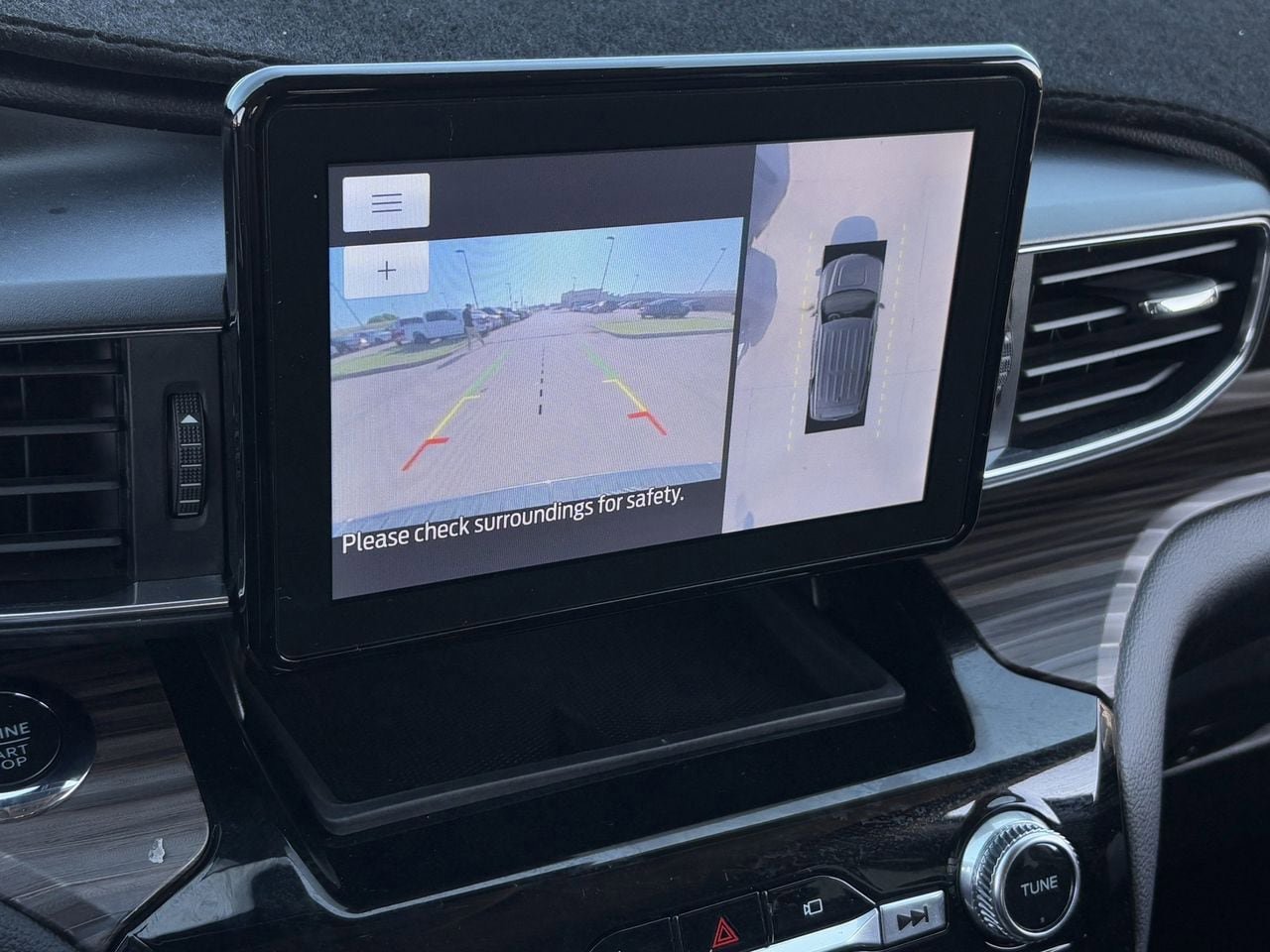 Certified 2022 Ford Explorer Limited RWD image 21
