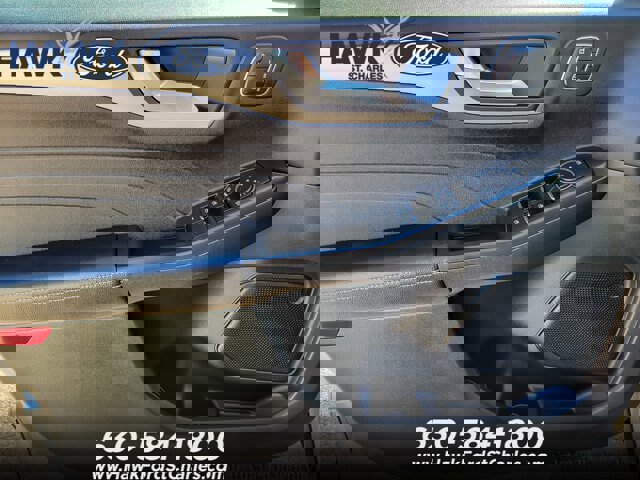 Certified 2022 Ford Escape SEL w/ Technology Package AWD/4WD image 18