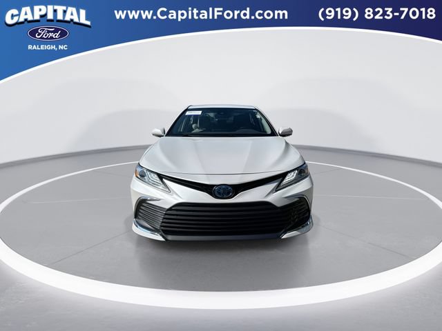 Used 2023 Toyota Camry XLE FWD image 3