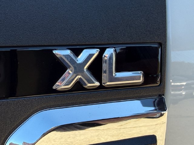 Certified 2025 Ford F250 XL w/ 360-Degree Camera Package AWD/4WD image 8