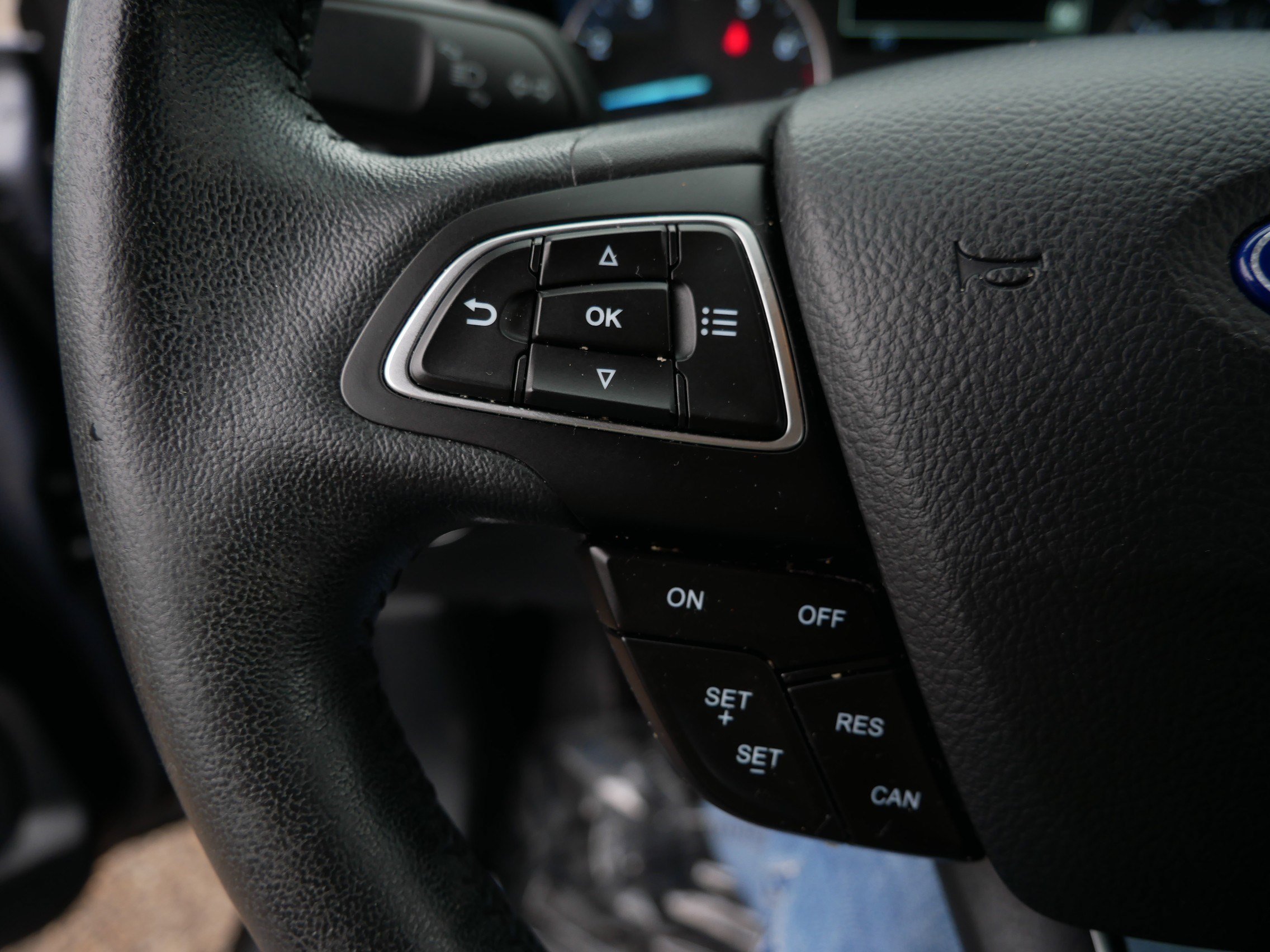 Certified 2019 Ford EcoSport SE w/ SE Convenience Package FWD image 28