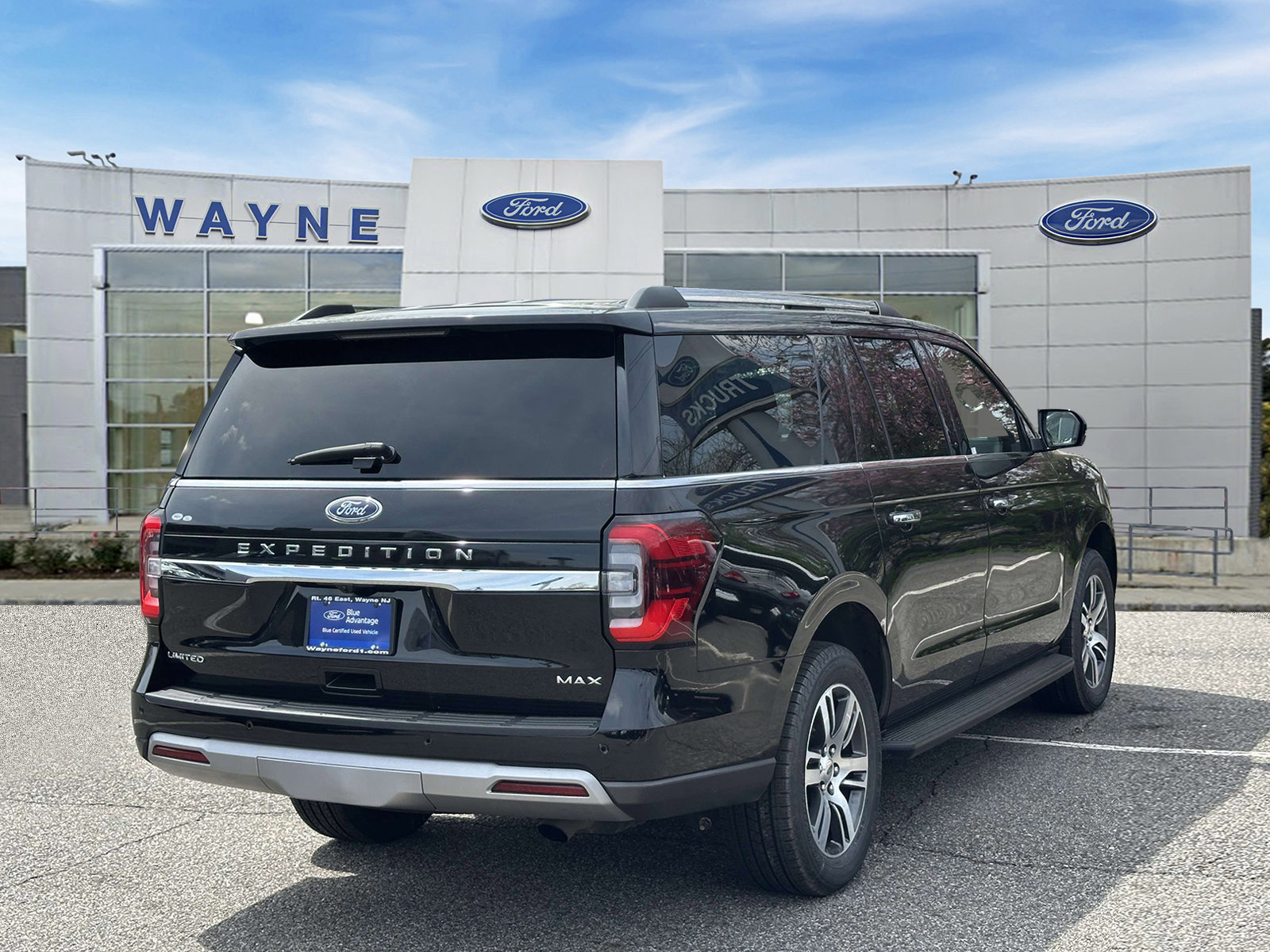 Certified 2024 Ford Expedition Max Limited AWD/4WD image 4