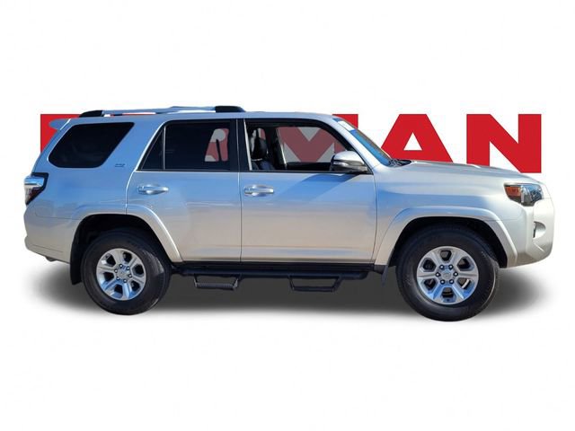 Used 2019 Toyota 4Runner SR5 Premium image 9