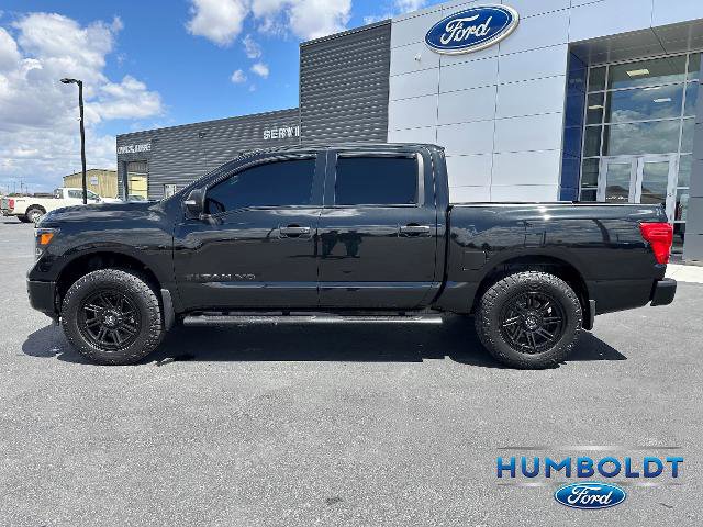Used 2019 Nissan Titan SV w/ SV Convenience Package AWD/4WD image 8