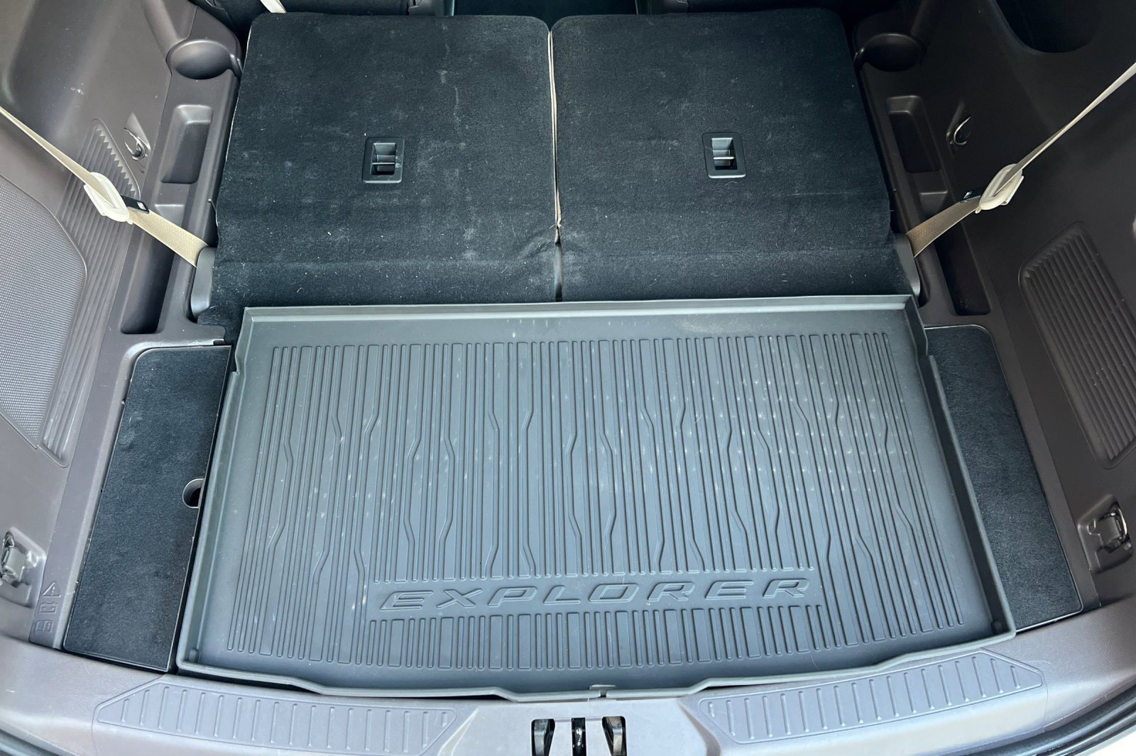 Certified 2022 Ford Explorer Platinum w/ Equipment Group 601A image 18