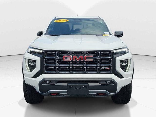 Used 2024 GMC Canyon AT4 w/ AT4 Premium Package AWD/4WD image 8