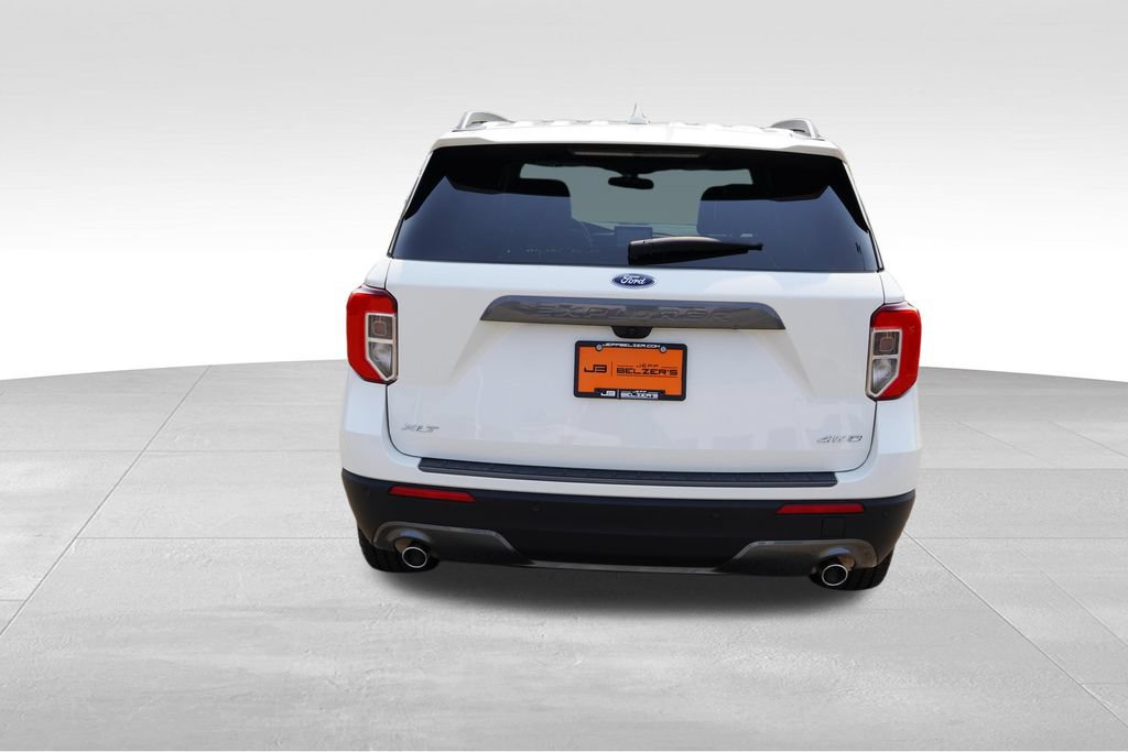 Certified 2024 Ford Explorer XLT w/ Equipment Group 202A AWD/4WD image 6
