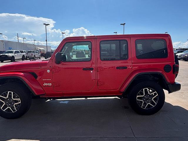 Used 2024 Jeep Wrangler Unlimited Sahara AWD/4WD image 7