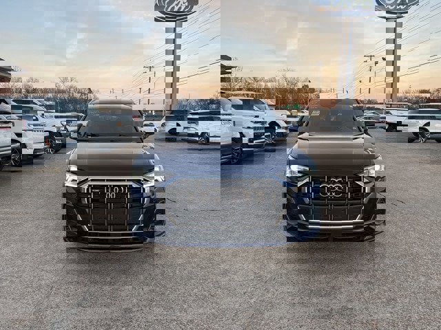 Used 2024 Audi Q3 2.0T Premium image 8