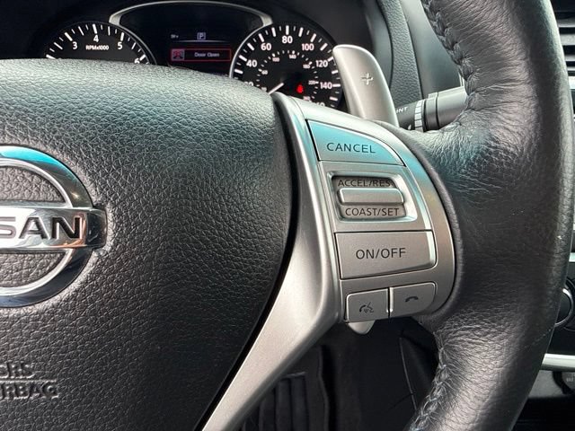 Used 2017 Nissan Altima 2.5 SR w/ Midnight Edition Package FWD image 22