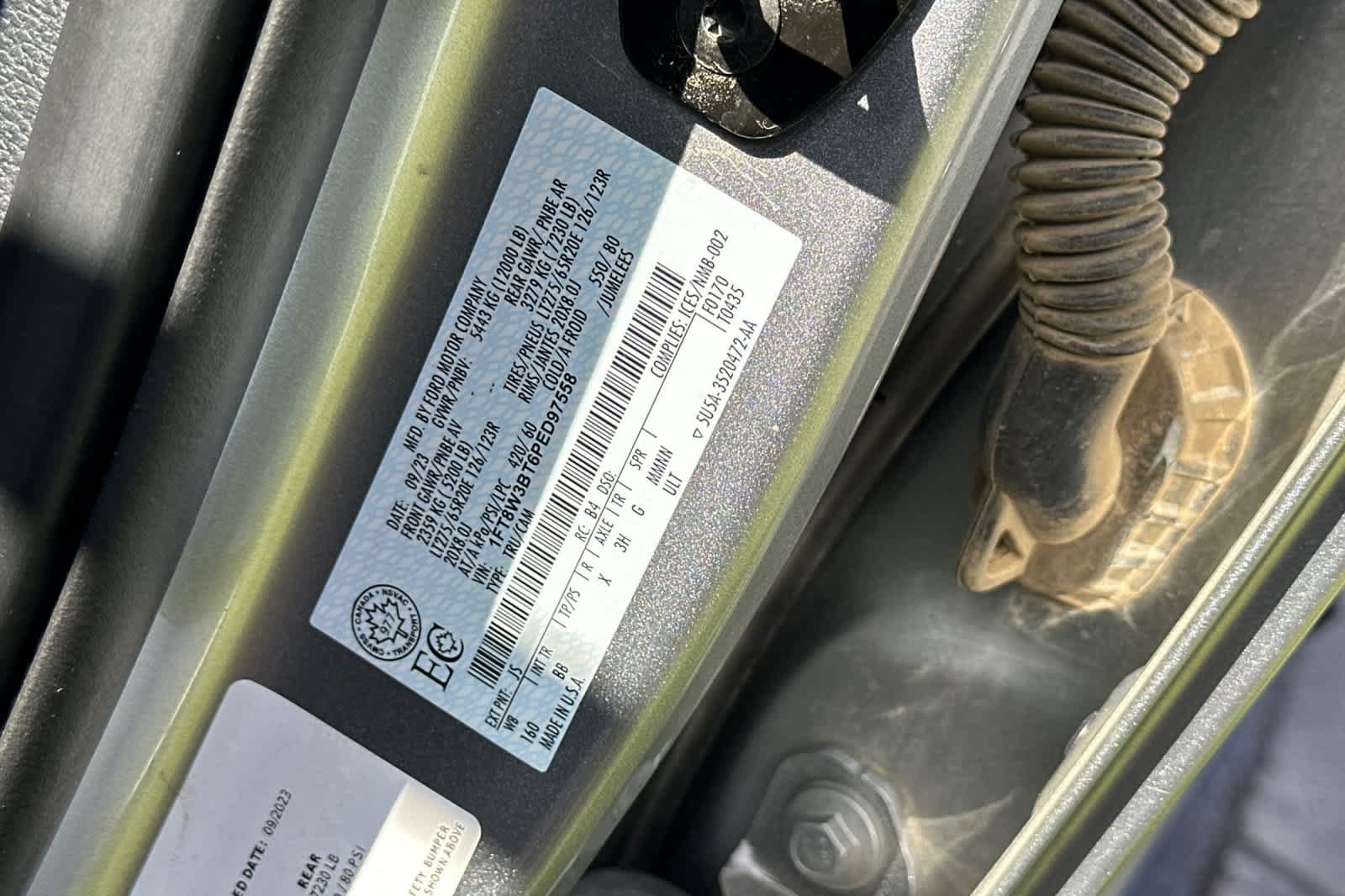 Certified 2023 Ford F350 Platinum AWD/4WD image 27