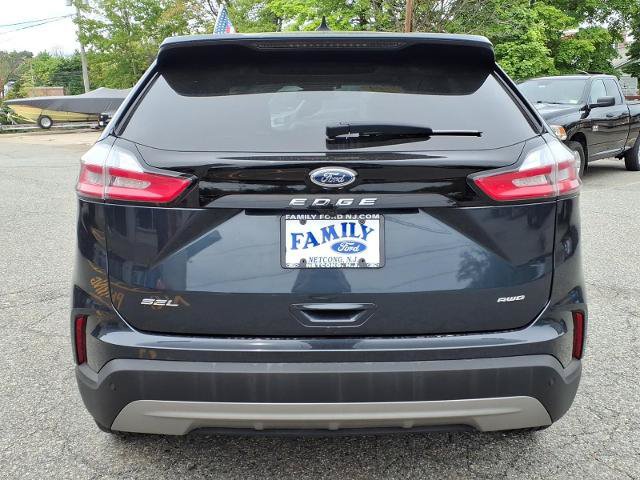 Certified 2024 Ford Edge SEL w/ Convenience Package AWD/4WD image 5