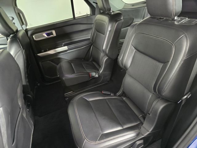 Certified 2022 Ford Explorer Limited w/ Equipment Group 301A AWD/4WD image 19