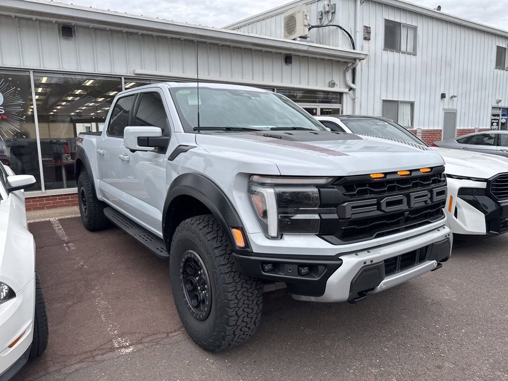 Certified 2025 Ford F150 Raptor AWD/4WD image 3