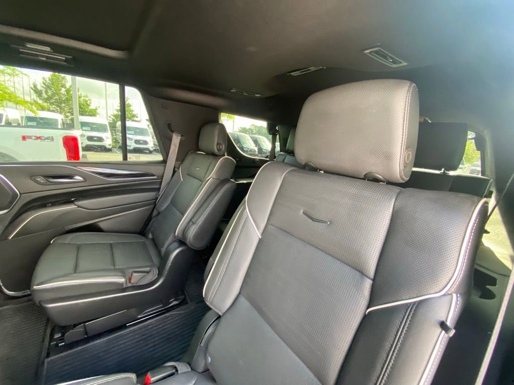 Used 2023 Cadillac Escalade Sport w/ LPO, ONYX Package AWD/4WD image 23