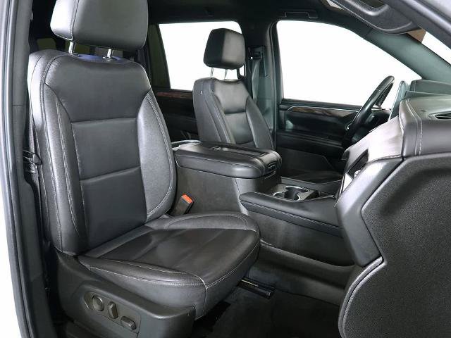 Used 2022 Chevrolet Suburban Z71 w/ Luxury Package AWD/4WD image 15