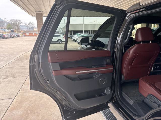 Certified 2023 Ford Expedition Limited image 16