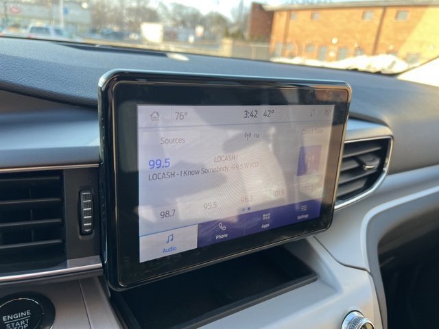 Certified 2023 Ford Explorer XLT w/ Equipment Group 202A image 13