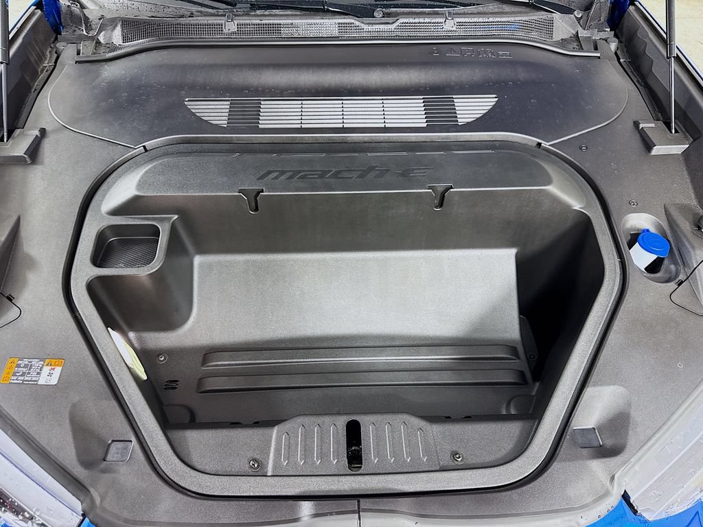 Certified 2025 Ford Mustang Mach-E Premium RWD image 31
