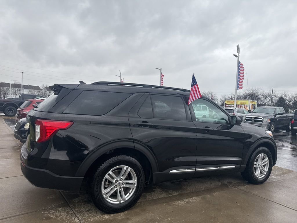 Certified 2023 Ford Explorer XLT w/ Equipment Group 202A image 10