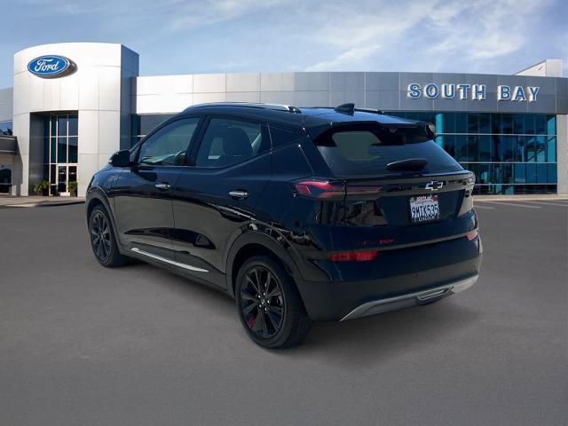 Used 2023 Chevrolet Bolt EUV Premier w/ Sun & Sound Package FWD image 3