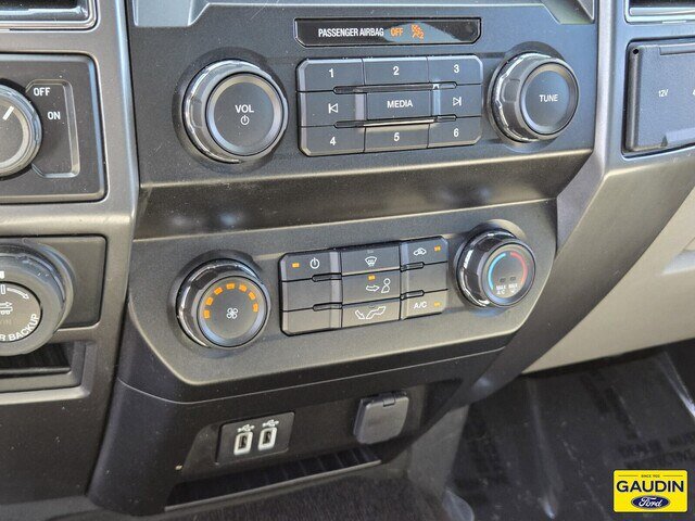 Certified 2020 Ford F150 XLT w/ Trailer Tow Package RWD image 23