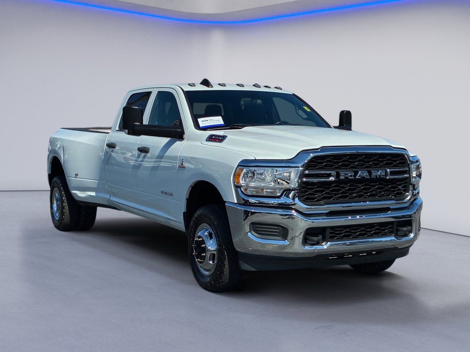 Used 2022 RAM 3500 Tradesman AWD/4WD image 5