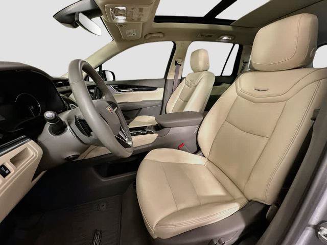 Used 2024 Cadillac XT6 Premium Luxury AWD/4WD image 12