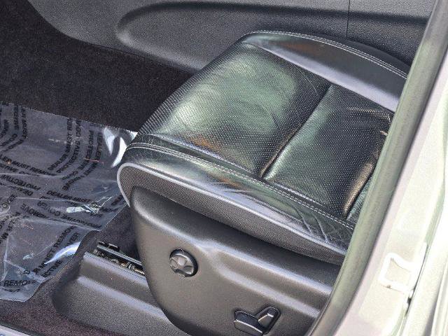 Used 2019 Jeep Grand Cherokee Overland image 26