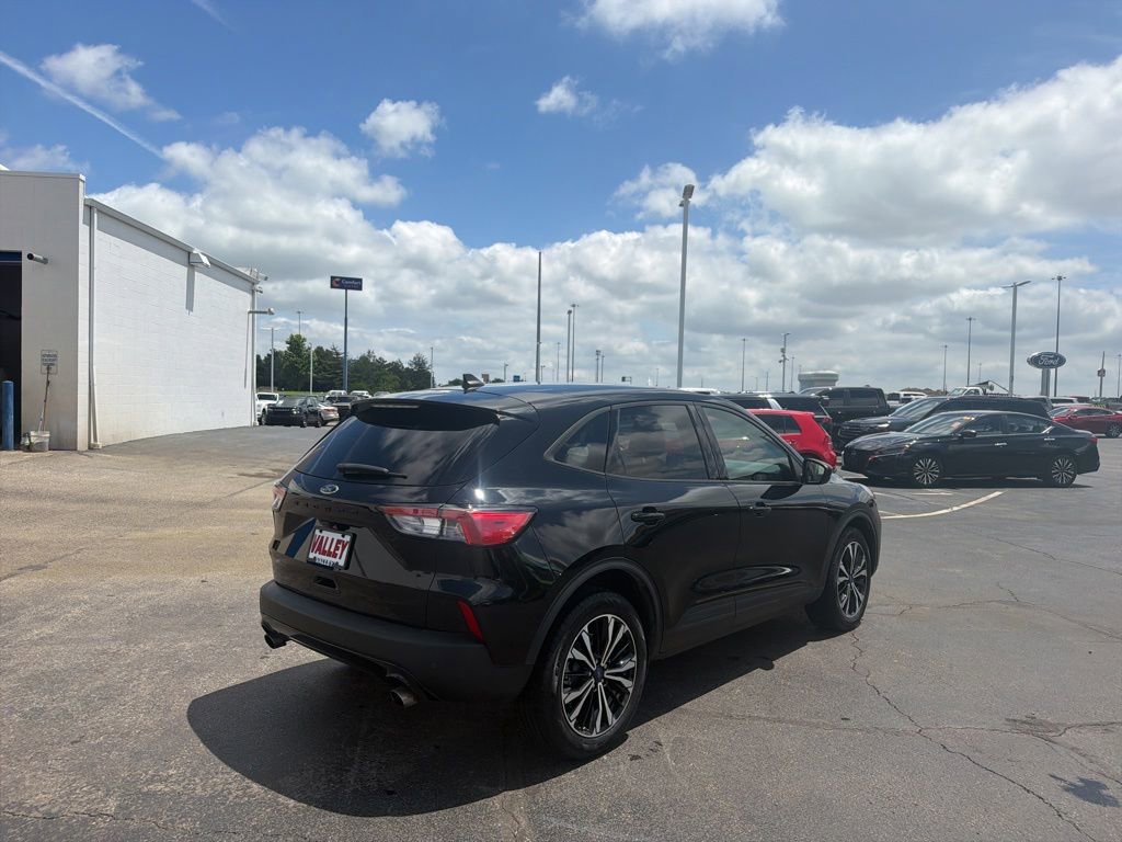 Certified 2022 Ford Escape SEL w/ SEL Stealth AWD Package image 7