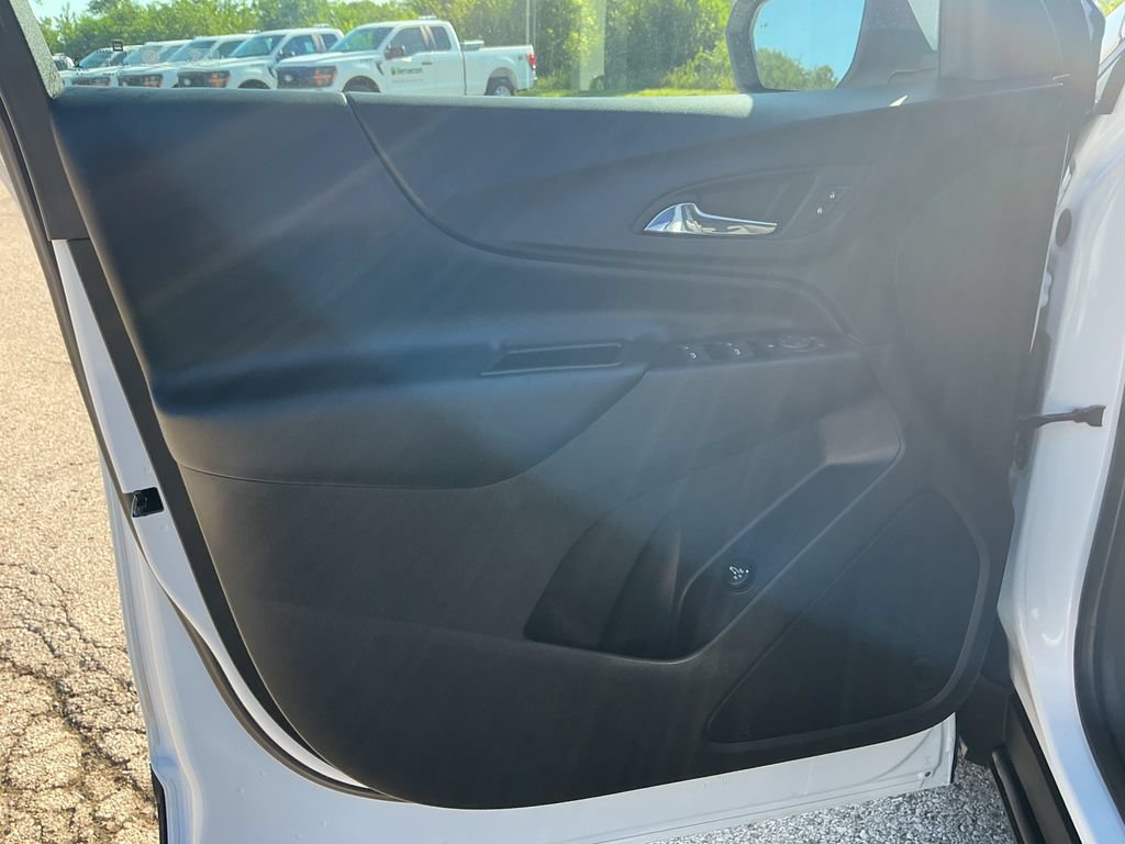 Used 2019 Chevrolet Equinox LT AWD/4WD image 9