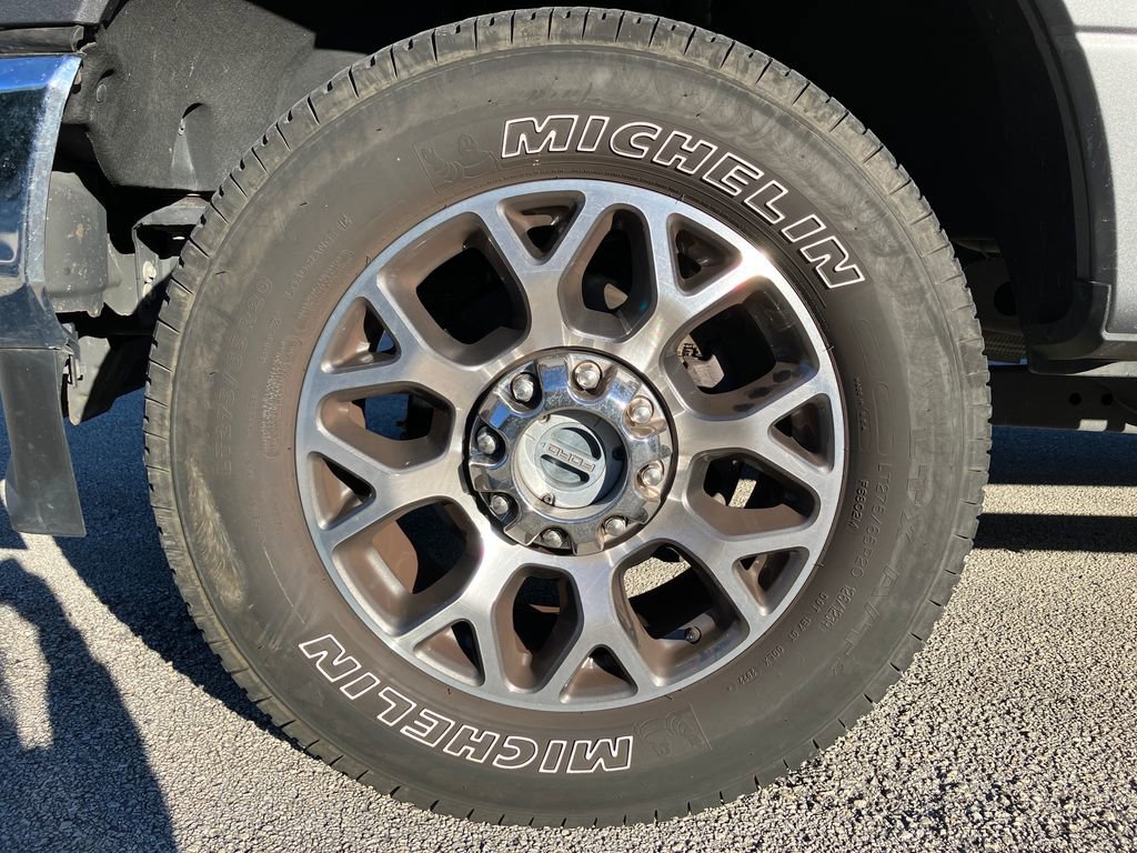 Certified 2022 Ford F250 Lariat w/ Lariat Ultimate Package image 14