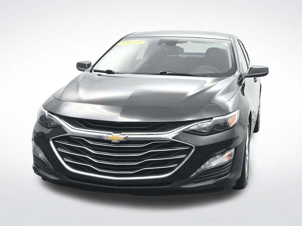Used 2023 Chevrolet Malibu LT w/ Driver Confidence Package FWD image 2