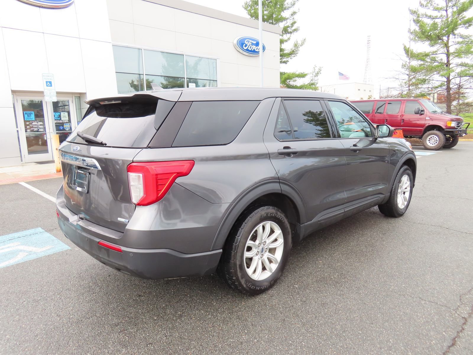 Certified 2020 Ford Explorer 4WD image 7